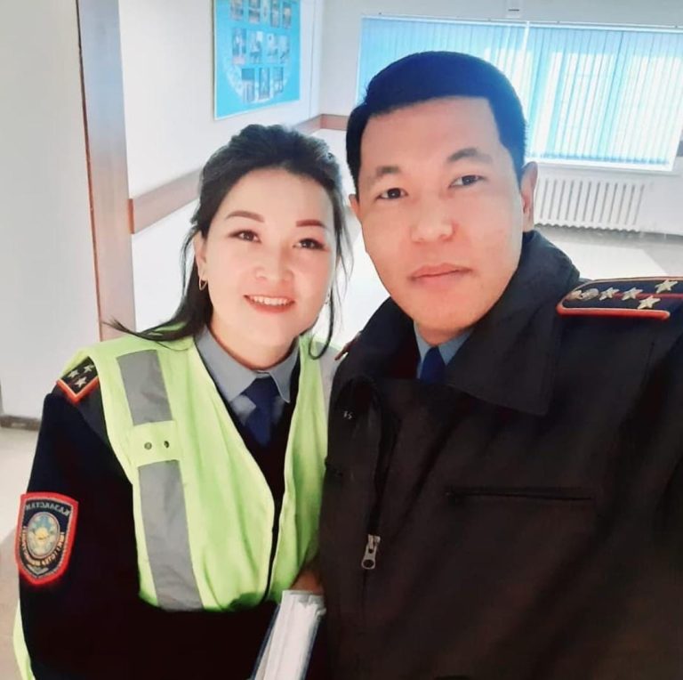 Жұбы жарасқан кентаулық полицейлер