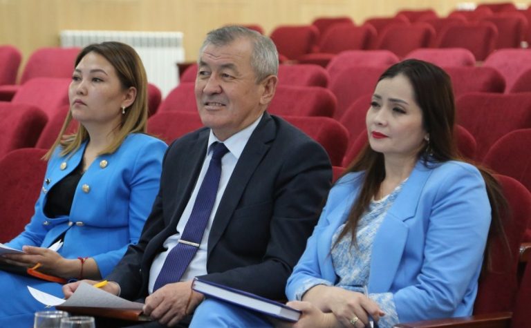 Түркістан облысының полицейлері көркемөнерпаздар байқауында өнер көрсетті