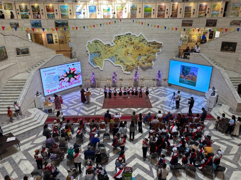 «ТУҒАН ЖЕР ҚҰШАҒЫНДА» атты Республикалық ІІ фестиваль – мәдени-білім беру іс-шарасын өткізді