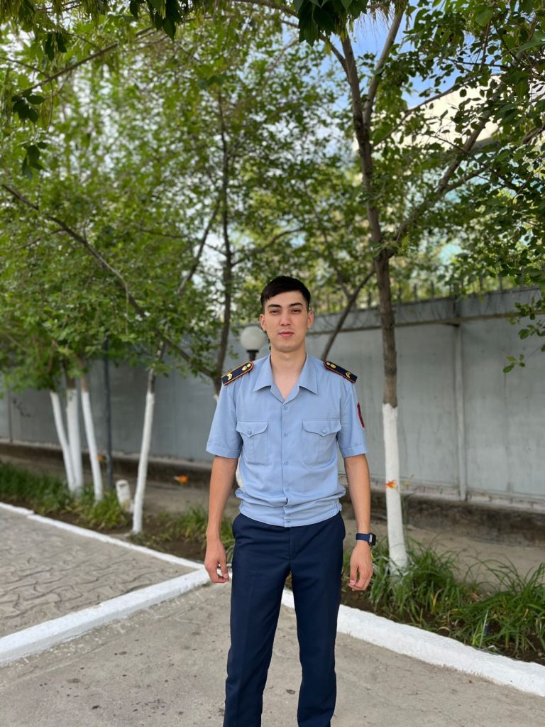 Патриоттық әндер айту — намысымды оятып, рухымды жігерлендіреді