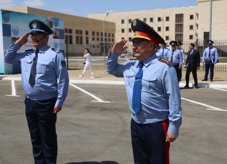 ҚР ІІМ Марат Ахметжанов Түркістан облысына арнайы іссапармен барып, Полиция департаментінің жаңа ғимаратының ашылу рәсіміне қатысты