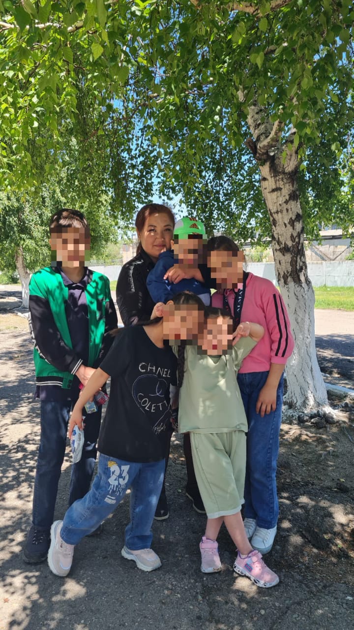 Жетімдер үйіндегі балалардың колониядағы үш сағаттық бақыты