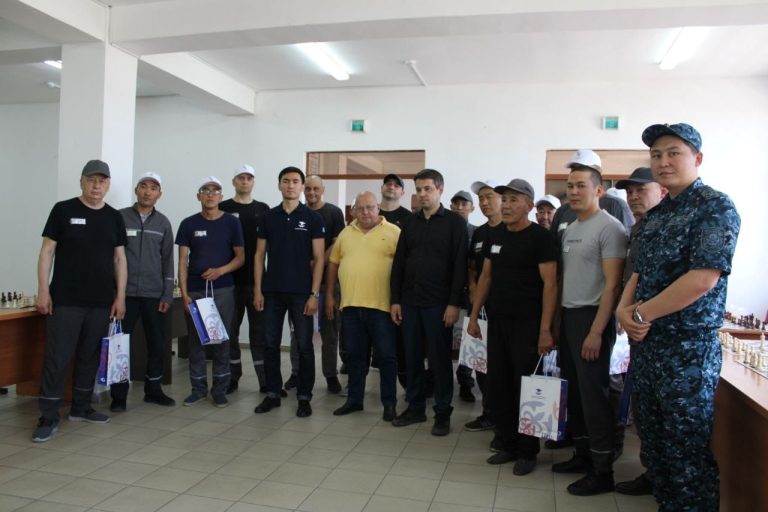 Алматы облысы колонияларында шахмат федерациясы өкілдерімен ойындар өтті