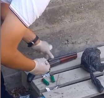 Түркістан облысының полицейлері жергілікті тұрғыннан шолақ мылтық тәркіледі