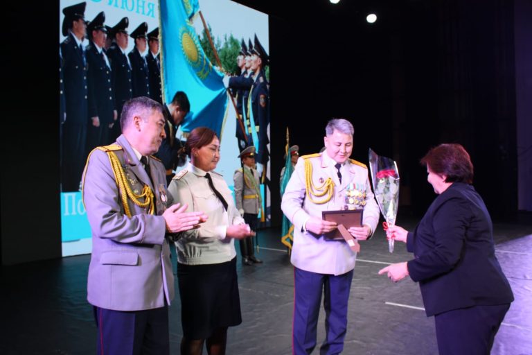 В столичном департаменте УИС проведено торжественное собрание, посвященное Дню Казахстанской полиции