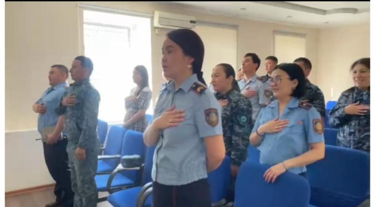 Жыл сайын 4 маусымда Мемлекеттік рәміздер күні атап өтіледі