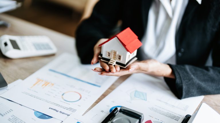 Елімізде кімдерге мүлік салығы көбейеді?