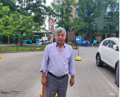 Врач из Казахстана спас жизнь человека на территории РФ