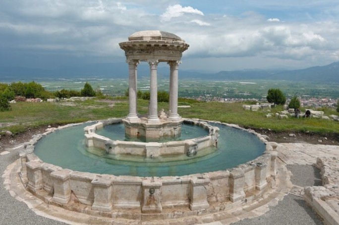 ЕКІ МЫҢ ЖЫЛ БҰРЫН САЛЫНҒАН СУБҰРҚАҚ