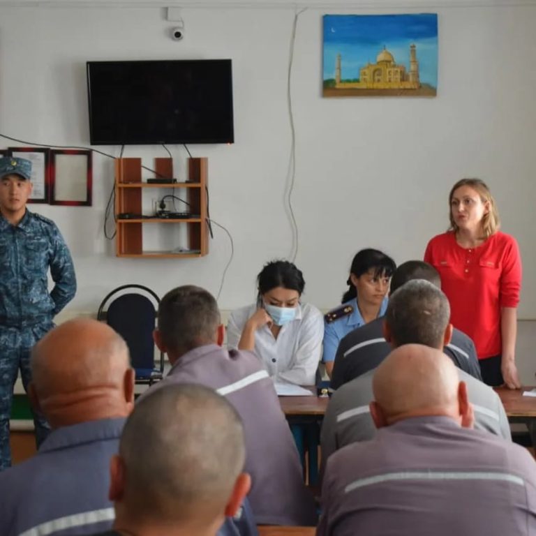 Помощь специалистов Отдела занятости и социальных программ получают осужденные ​ ​ акмолинской колонии
