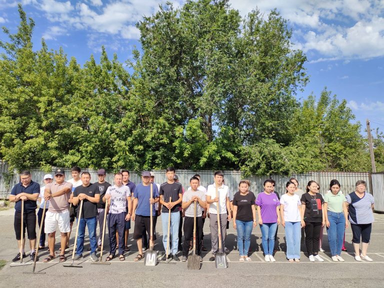 Талдықорғанда ҚАЖ қызметкерлері сенбілік өткізді