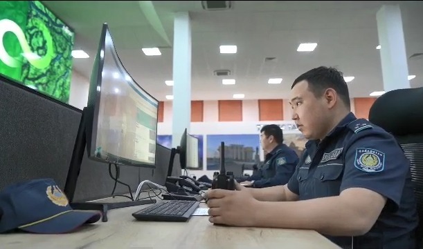 Полицейлер «Қорғау» бағдарламасының көмегімен төленбеген 40 айыппұлы бар көлікті анықтады