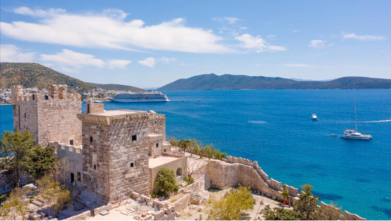 Наслаждайтесь путешествием и морями Турции