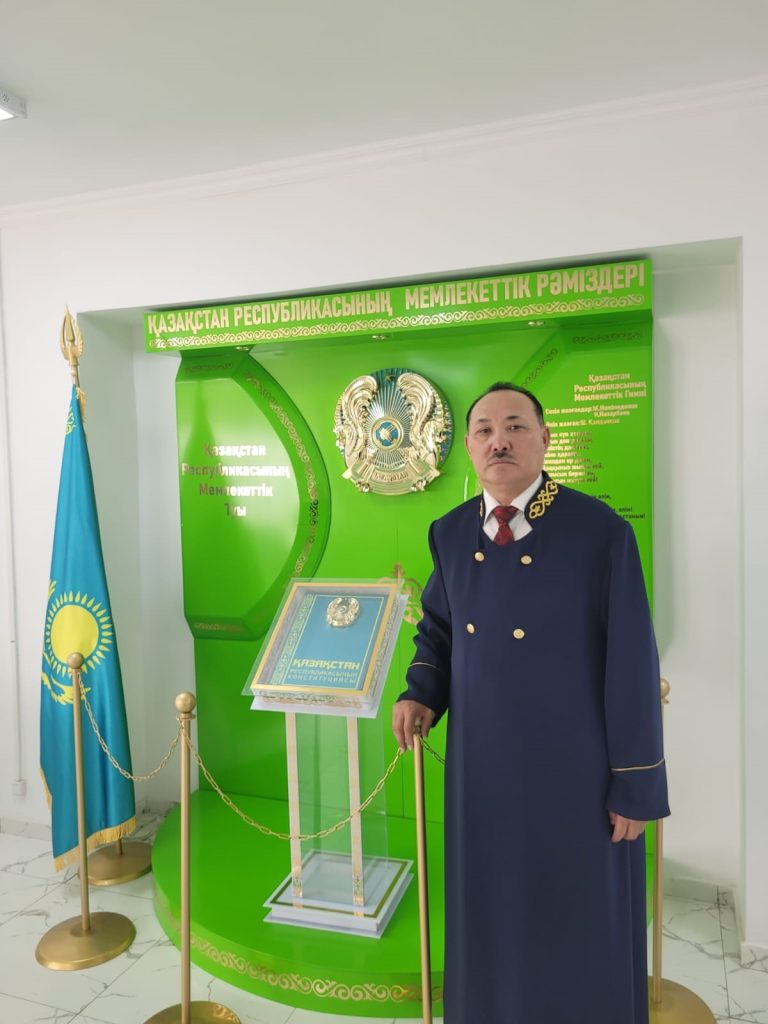 Верховенство закона – важнейший принцип построения правового государства