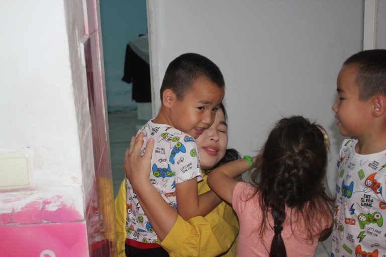 Ана орны баланың өмірінде ерекше рөлге ие