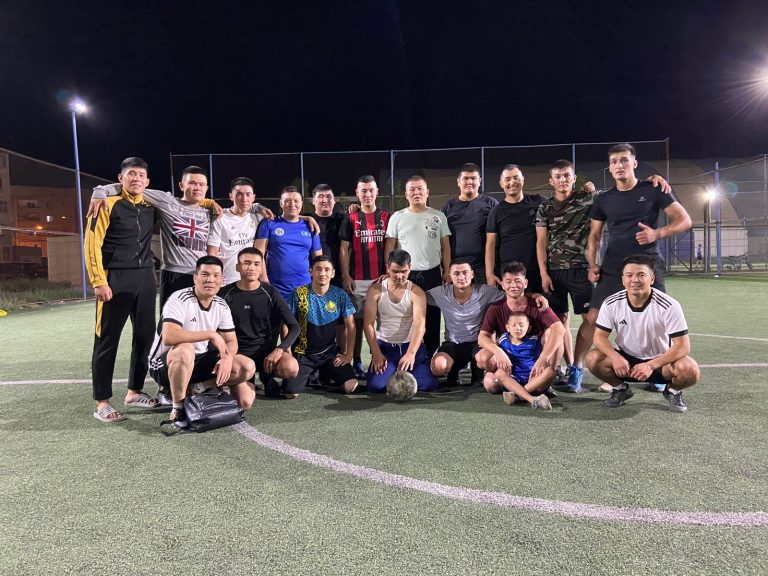 Бірлігі жарасқан әріптестер