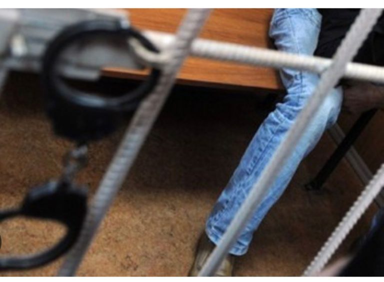 Жаза өтеу тәртібін бұзған үшін бас босдығынан айырылды