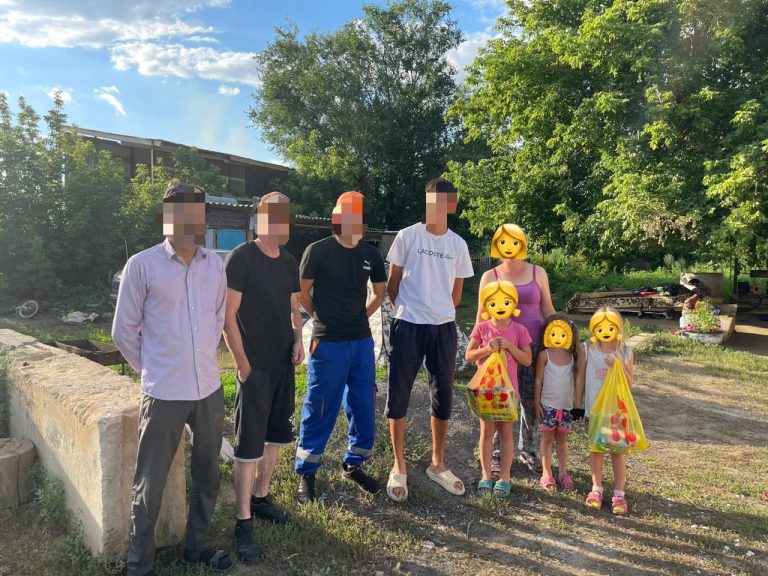 Ақтөбе облысында есептегі сотталғандар «Мектепке жол» қайырымдылық акциясына үлес қосты