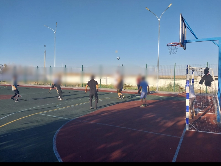 Пробациялық бақылау белгіленген сотталғандар шағын футболдан сынға түсті