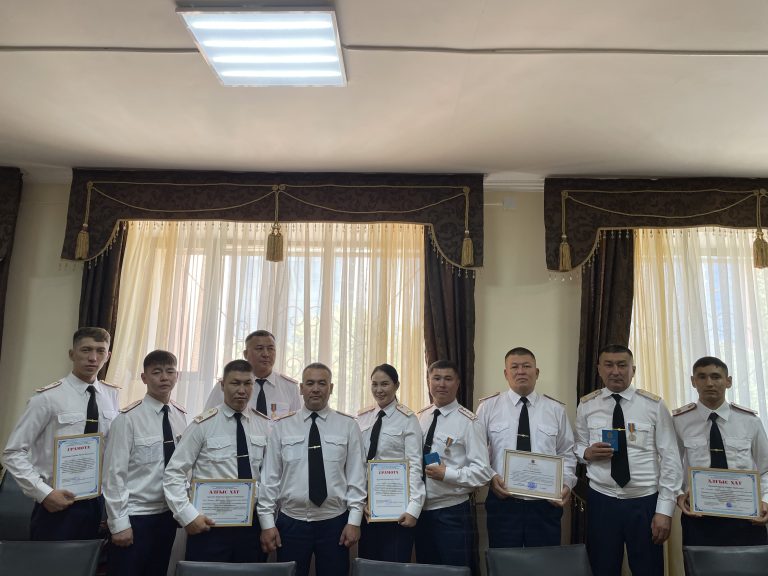 ҚАЖ қызметкерлері Конституция күніне орай марапатталды