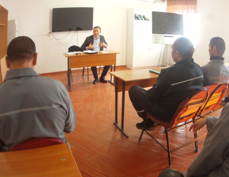 РАТТ мүшесімен кездесу өтті