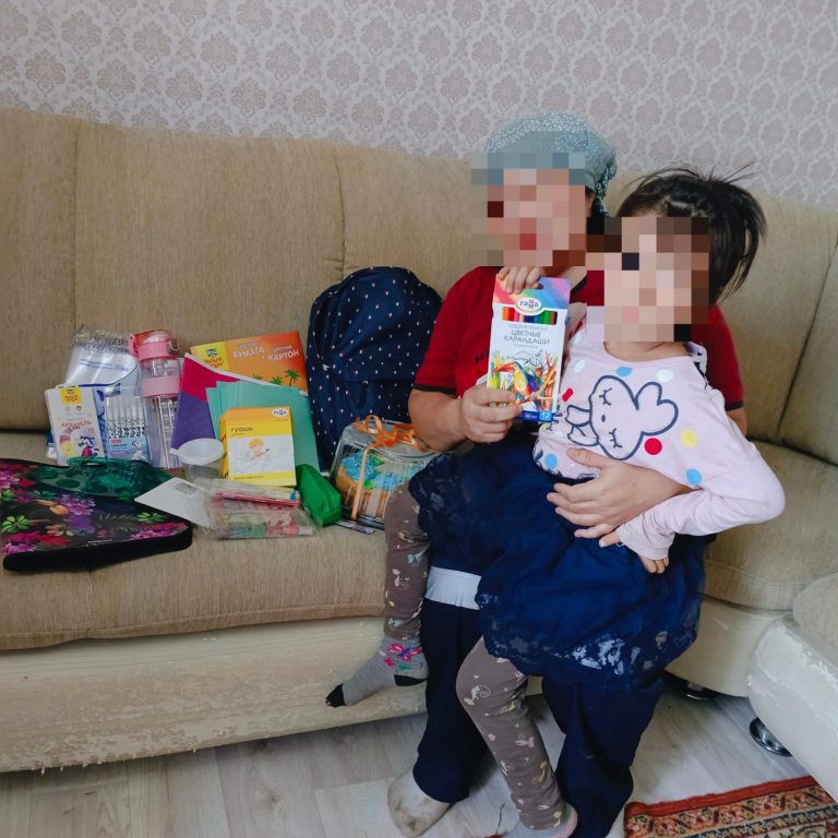 Благотворительная акция «Дорога в школу» прошла в учреждении №18 ДУИС по ВКО