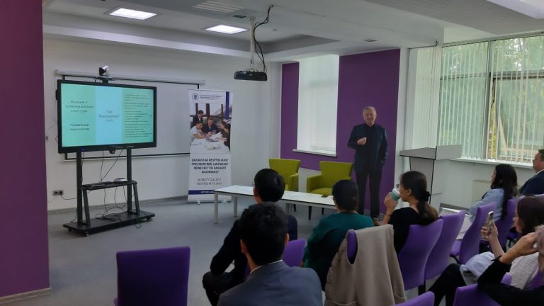 Мемлекеттік аппаратты бюрократиядан арылту жұмыстары жалғасуда