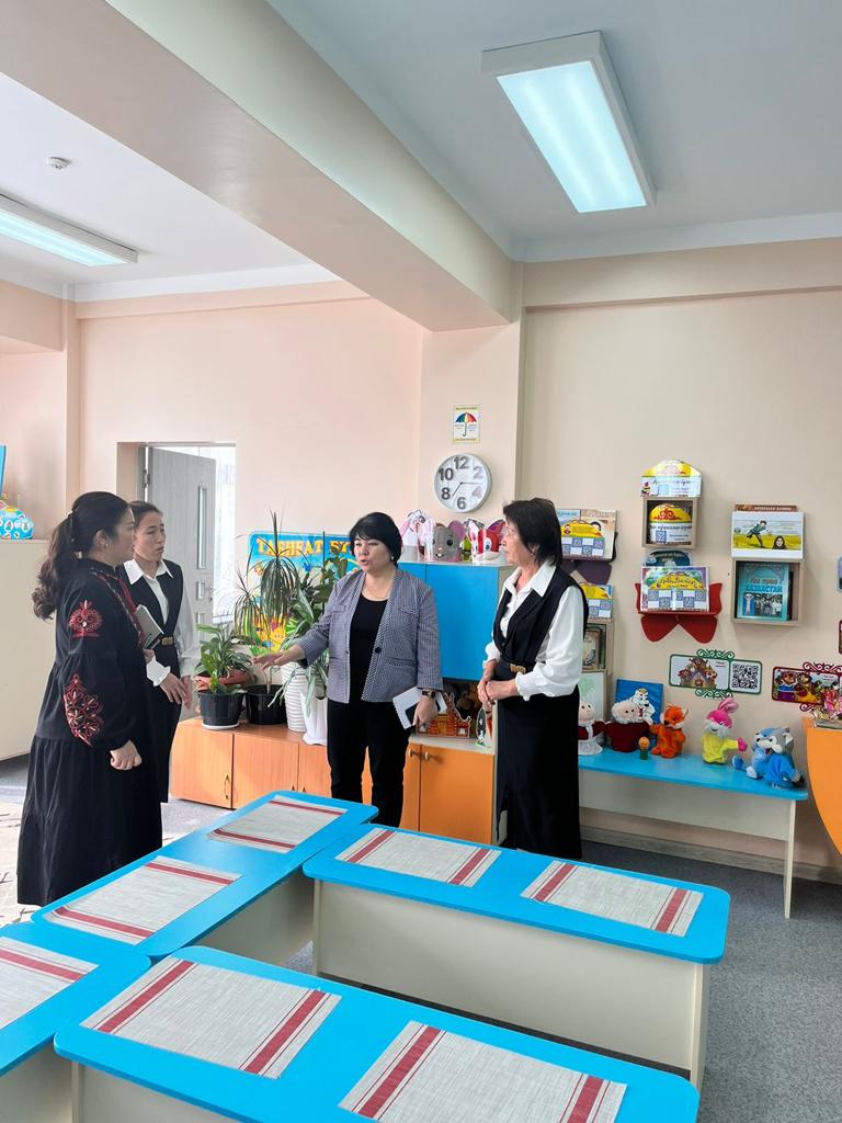 КМҚК №76 бөбекжай балабақша  “Ұстаздар күні”мерекесімен шын жүректен құттықтайды