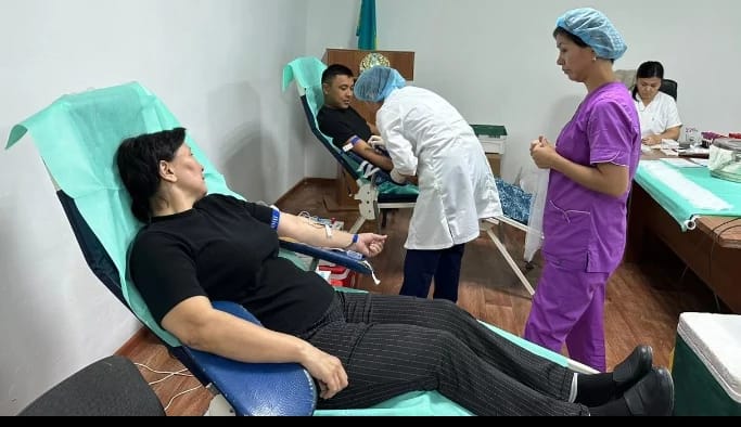 ҚАЖ қызметкерлері қан тапсырды