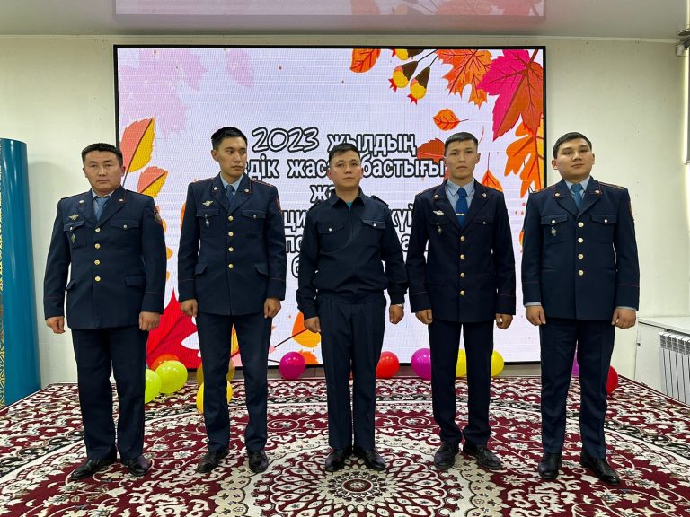 Лучшего начальника отряда и психолога пенитенциарной системы выбрали в ВКО