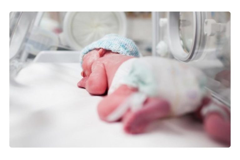 В Алматинской области выходили 820-грамового малыша