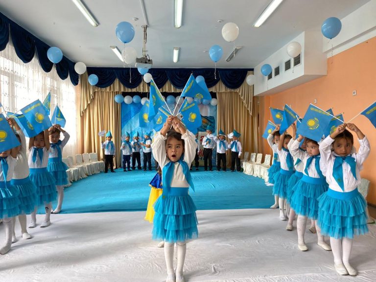 №84 балабақшада Республика күніне орай іс шара өткізілді