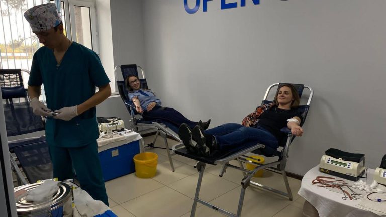 Сотрудники столичной колонии приняли участие в акции по сдаче донорской крови