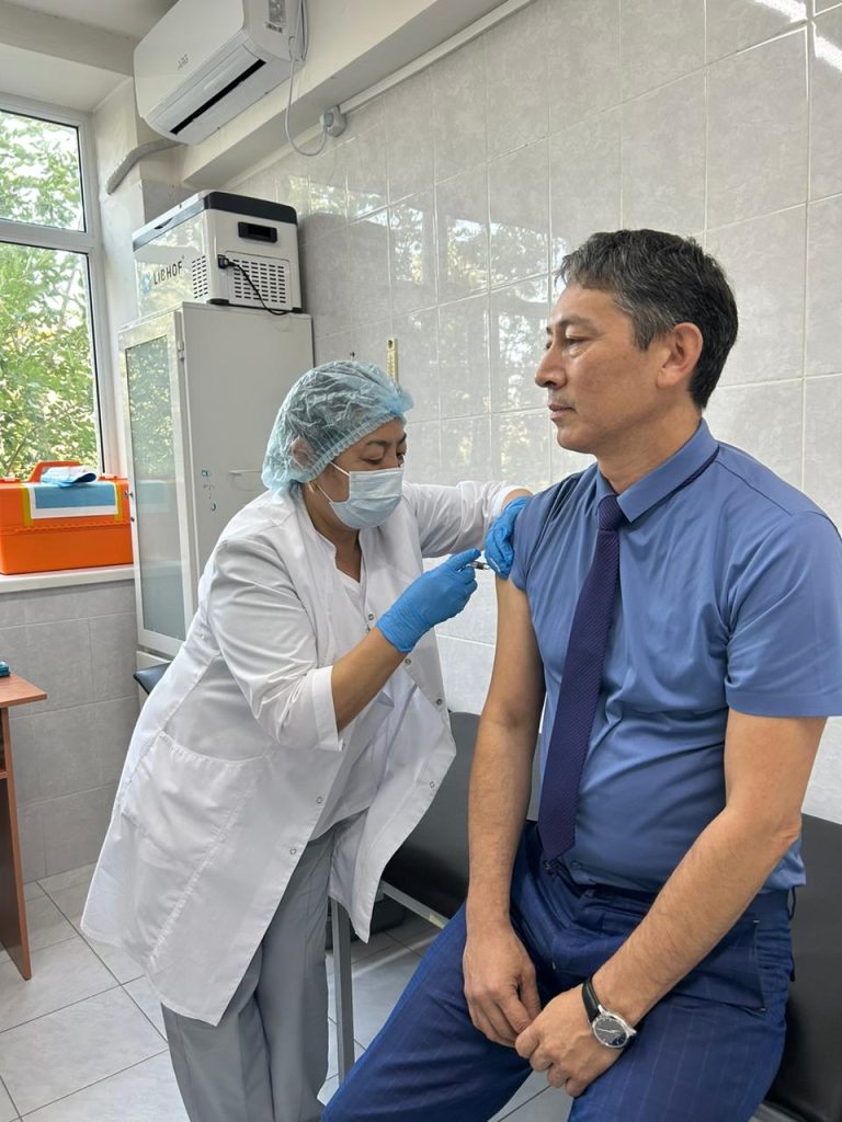 Вакцинация от гриппа началась в Алматинской области