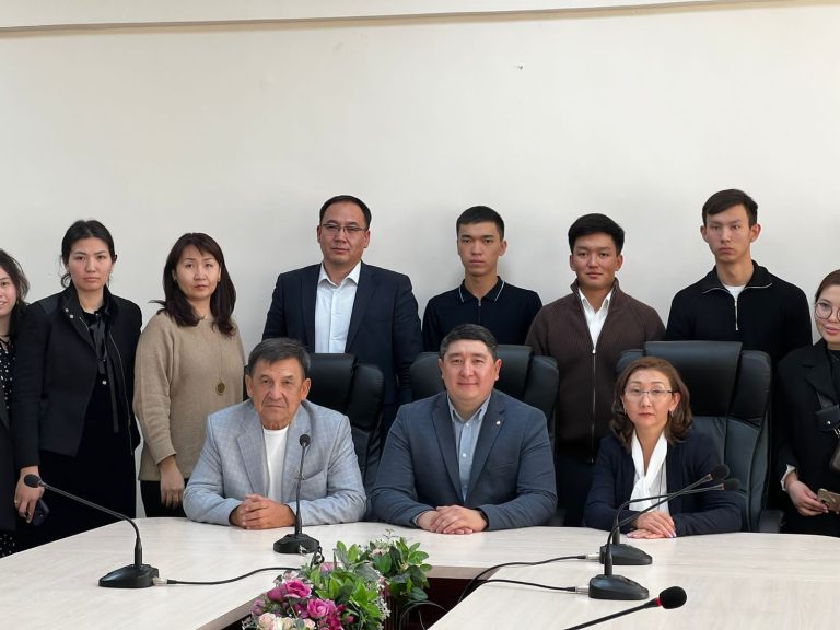 Желіде құмар ойындардың таралу қаупі