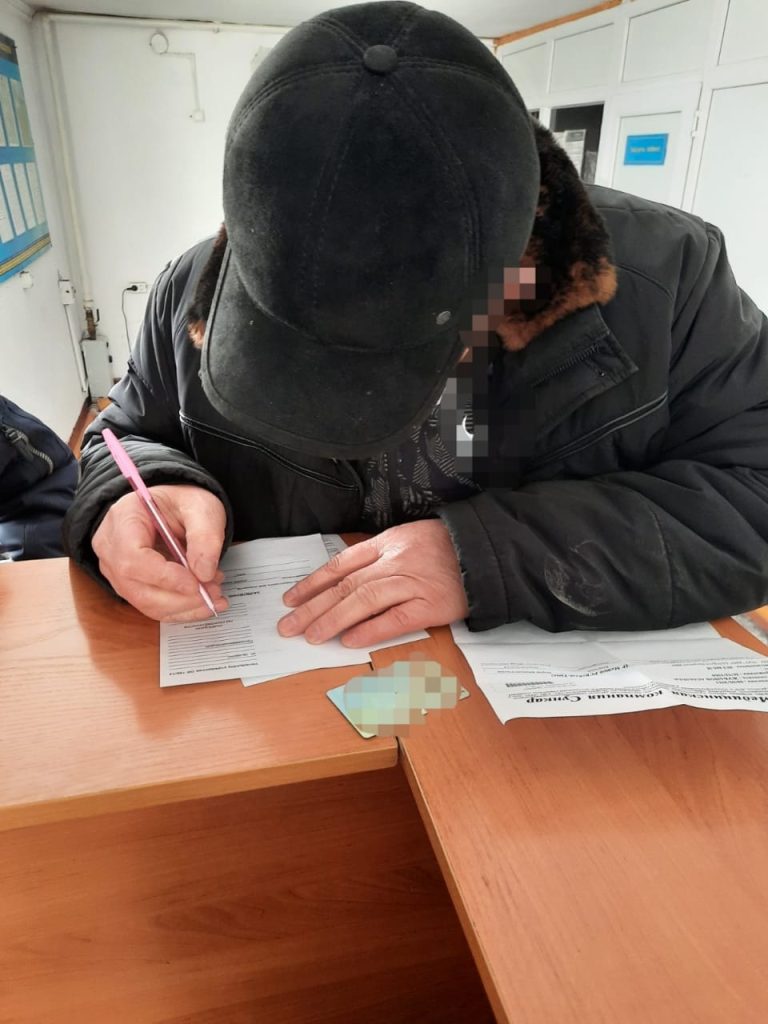 Хотел сделать сюрприз, а его наказали