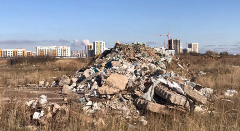 УДАРИЛИ ПО СТИХИЙНЫМ СВАЛКАМ