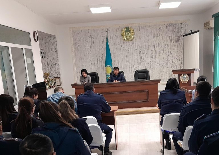 Ақтөбеде ҚАЖ қызметкерлері лудомания тақырыбын талқылады