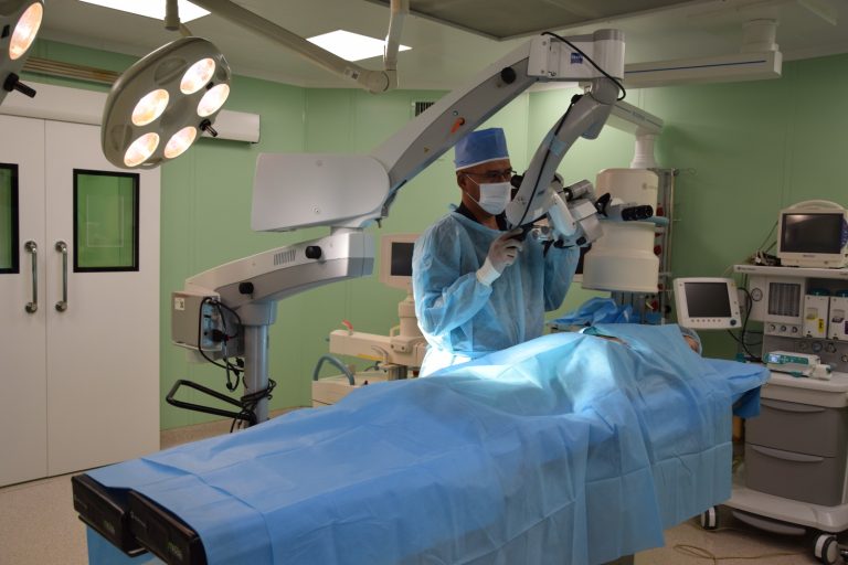 В городской многопрофильной больнице проводятся высокотехнологичные операции по травматологии и нейрохирургии