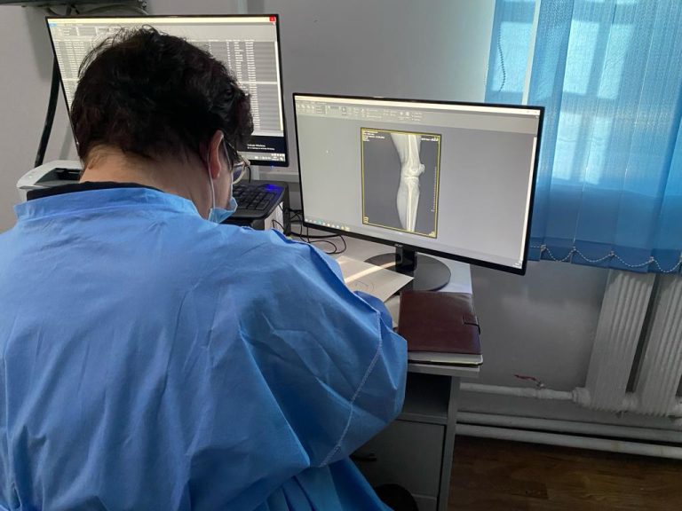 Алматы облысында дәрігерлер сотталған азаматтарды медициналық тексеруден өткізді