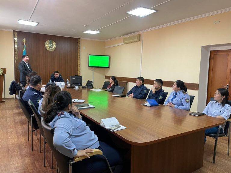 «Мемлекеттік тілдің рөлін күшейту және оның қолданыс аясын кеңейту, одан әрі жетілдіру» тақырыбында дөңгелек үстел өтті