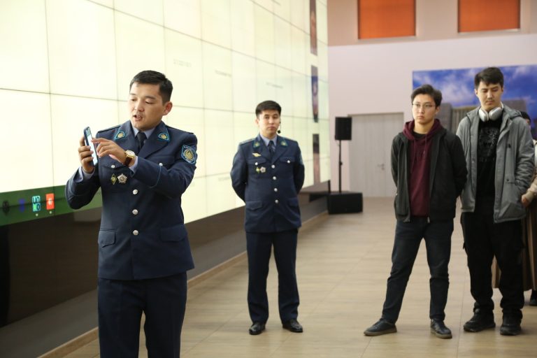 БОЛАШАҚ ПОЛИЦИЯ МАМАНДАРЫ ЖЕДЕЛ БАСҚАРУ ОРТАЛЫҒЫНДА БОЛДЫ