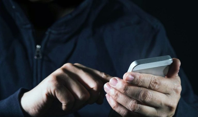 Полицейлер жоғалған ұялы телефон арқылы несие рәсімдеген күдікті жас жігітті анықтады