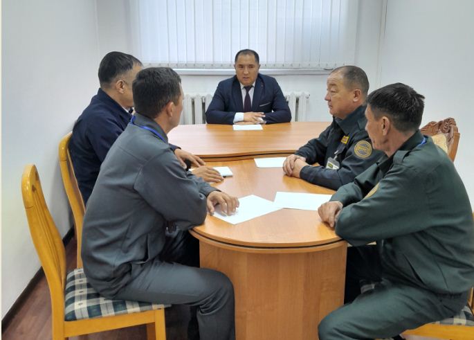 В Сырдарьинском районном суде проведено семинарское занятие  