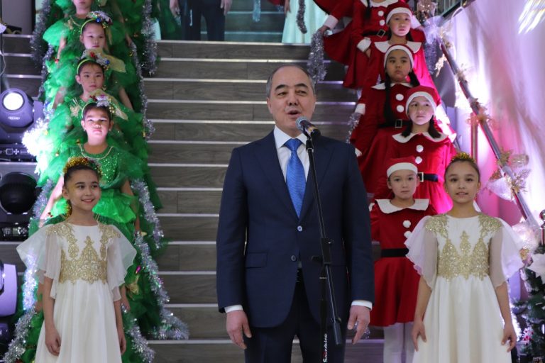 Батыс Қазақстанда балаларға арналған Президенттік шырша мерекесі өтті