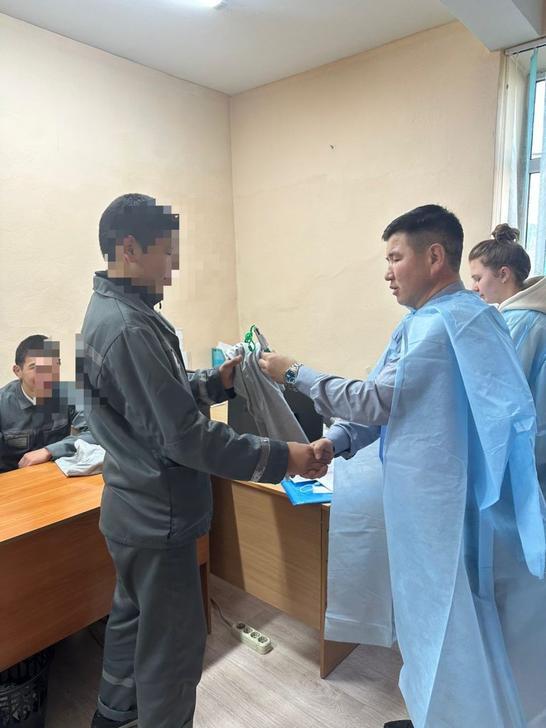 Санитарные специалисты провели лекцию для отбывающих наказание в Алматы