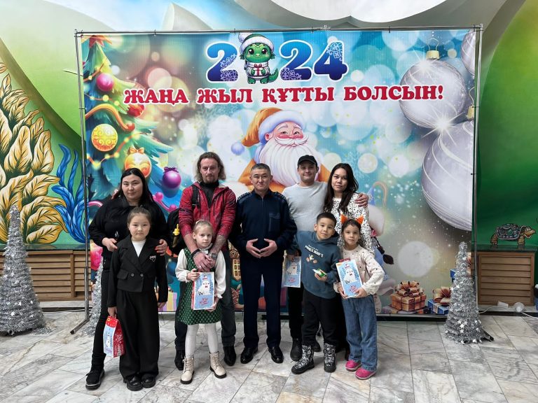 Ескі жыл есірке, жаңа жыл жарылқа