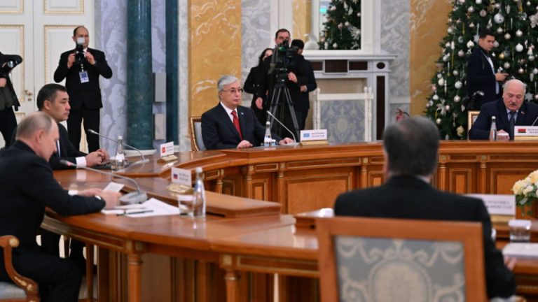 Қасым-Жомарт Тоқаевтың Ресей Федерациясына екі күндік сапары аяқталды