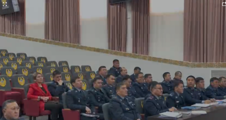 ЖАҢАШЫЛ ДА БАТЫЛ ӘРІПТЕСТЕР МАРАПАТТАЛДЫ