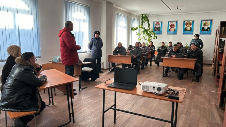 В области Абай в учреждении смешанной безопасности было проведено групповое занятие на тему: «Религиозный экстремизм и терроризм»